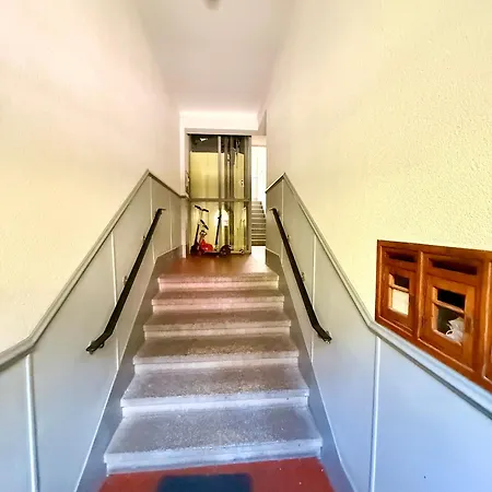 Lejlighed Quiet Attic-apartment Center Bern