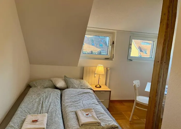 Quiet Attic-apartment Center Appartement Bern