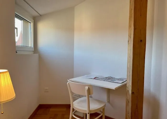 דירה Quiet Attic-apartment Center ברן
